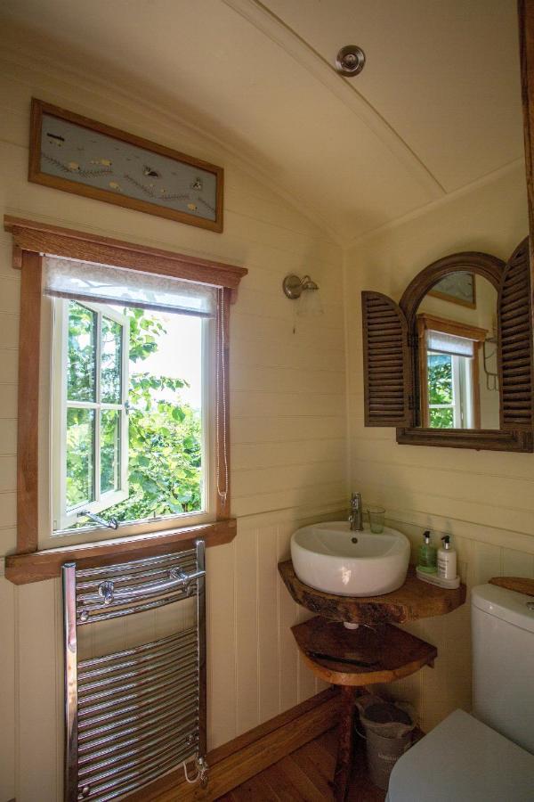 The Abberton Shepherds Hut Farm stay